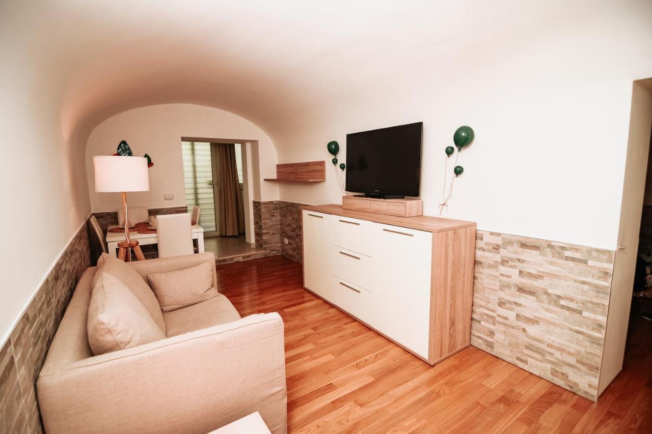 CasaLì - Apulian Charming Apartment Bari Bagian luar foto