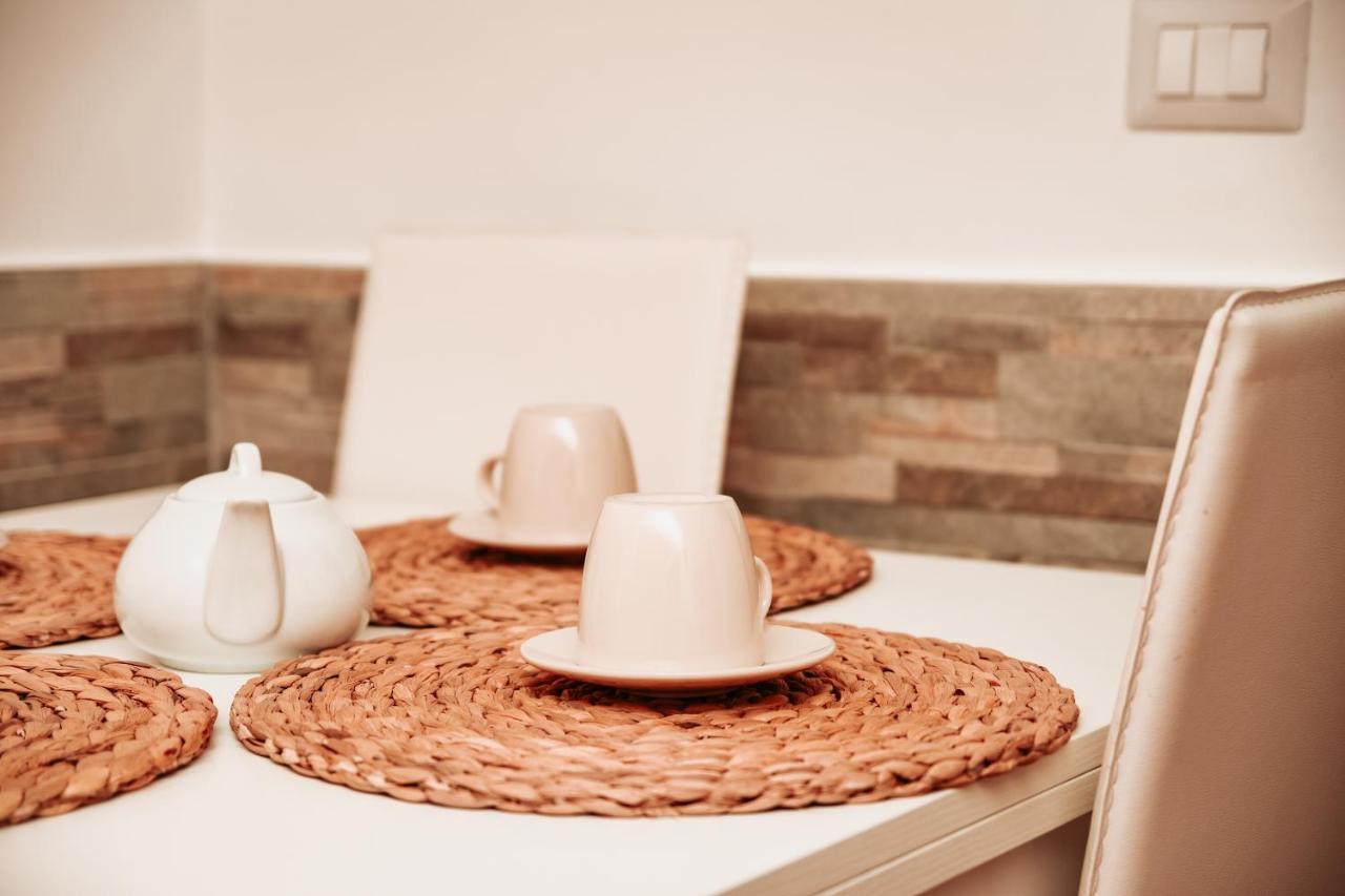 CasaLì - Apulian Charming Apartment Bari Bagian luar foto