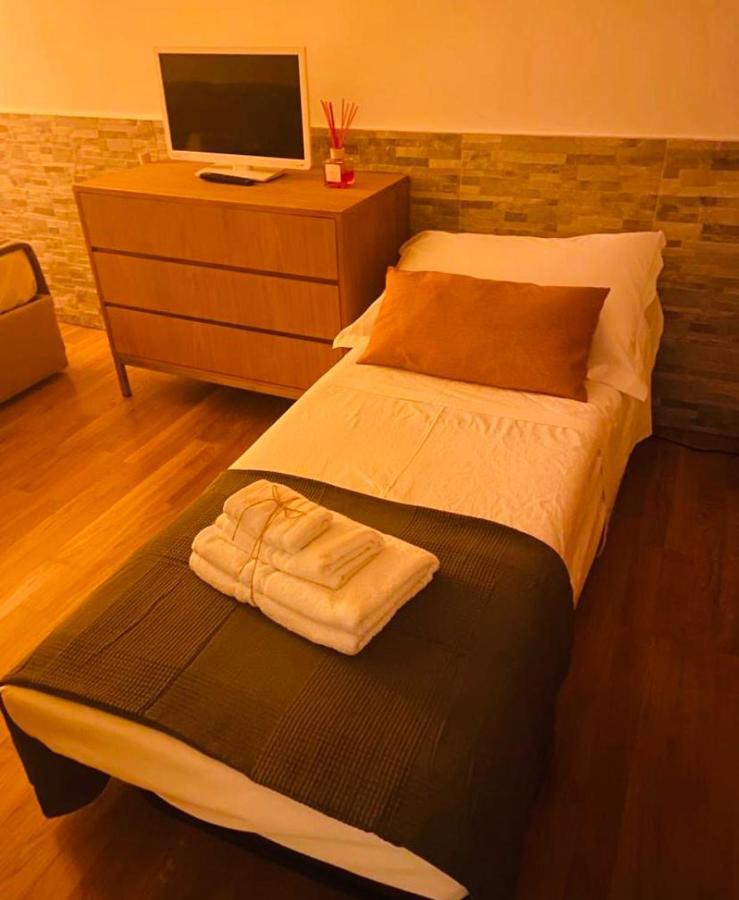 CasaLì - Apulian Charming Apartment Bari Bagian luar foto